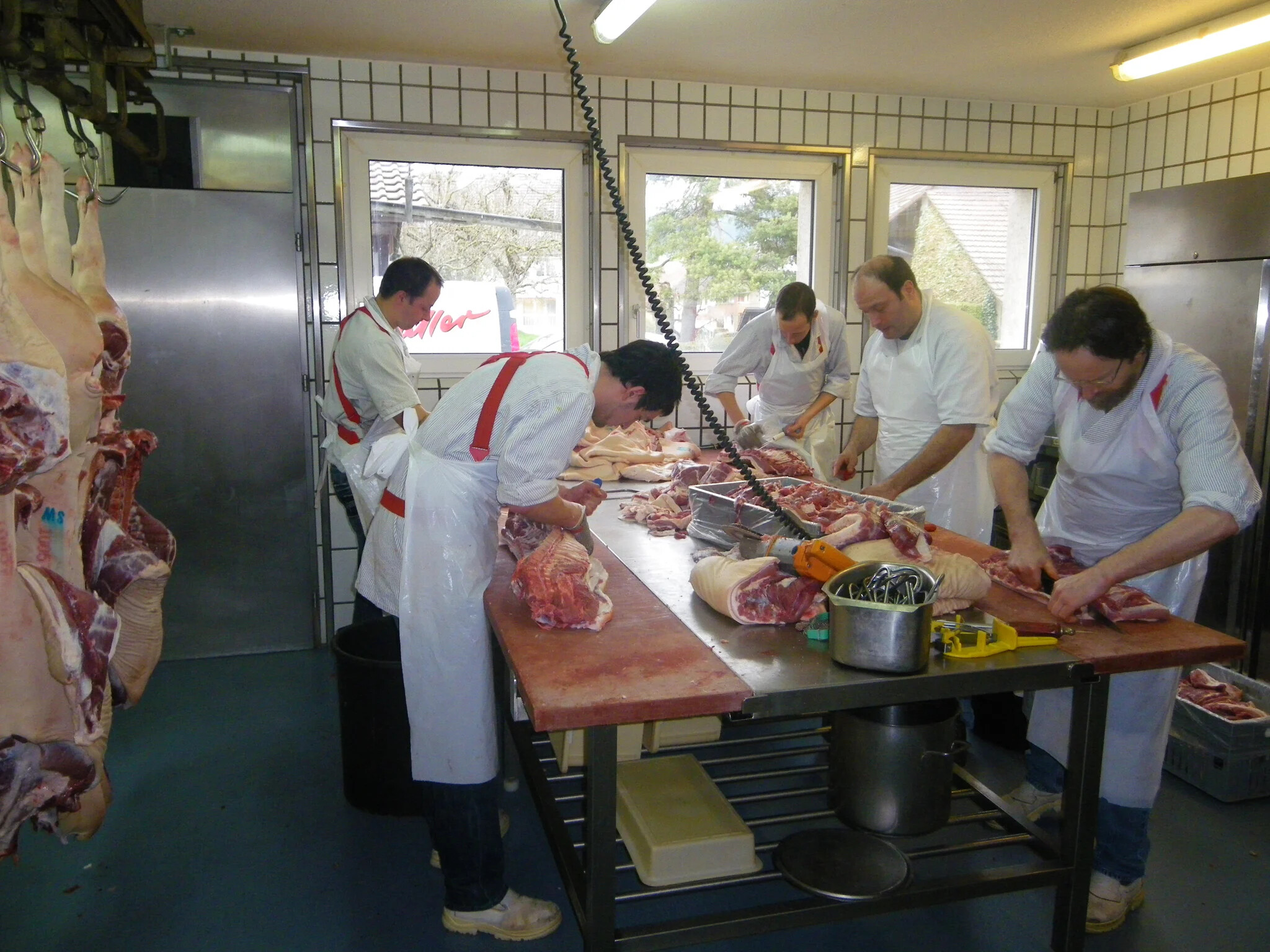 Metzgerei Müller Team bei der Arbeit
